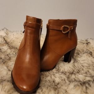 Lauren Ralph Lauren bootie